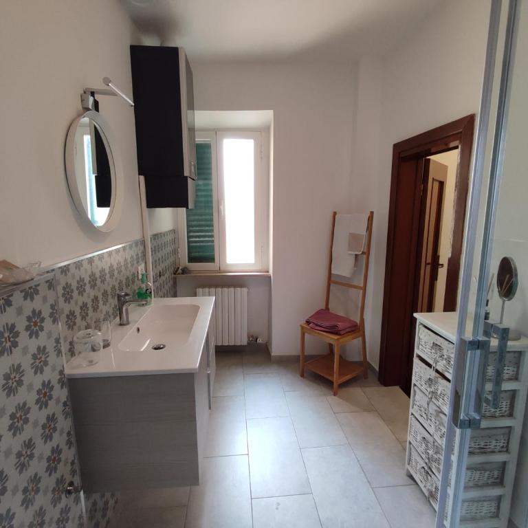 Il grazioso appartamento di Chiara con posto auto privato - Appartamento con 1 Camera da Letto - 8
