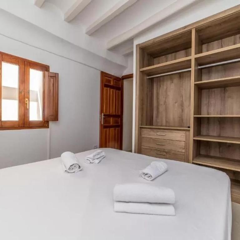 Alojamientos la Vila Mayor 7 - One-Bedroom Apartment with Balcony - 18