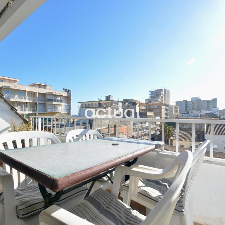 Atico C/ Iglesia - Apartamento de 2 dormitorios - 26