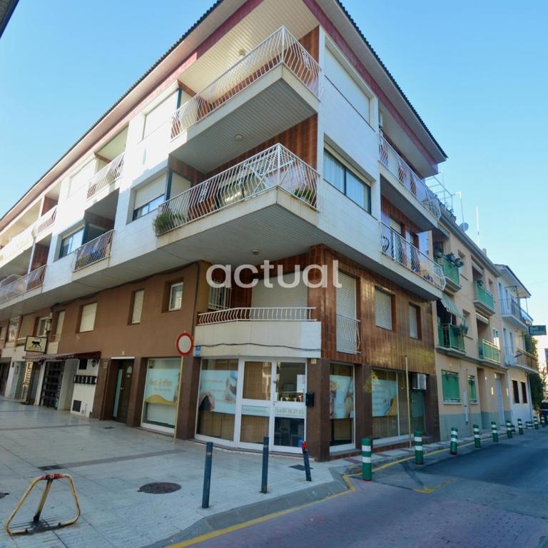 Atico C/ Iglesia - Apartamento de 2 dormitorios - 34