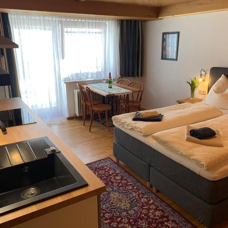 Frühstückspension Christina - Familiensuite mit 2 Schlafzimmern - 19