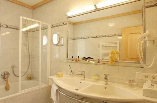 Vital Sporthotel Kristall - Deluxe Doppelzimmer - 7