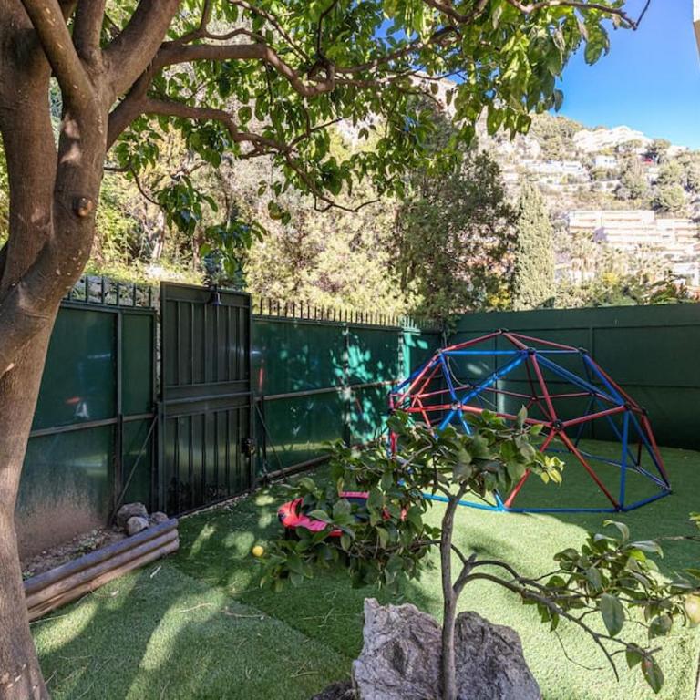 Villefranche Sur Mer:Appartement-villa, Vue mer, jardin, parking. - Appartement 2 Chambres - 27