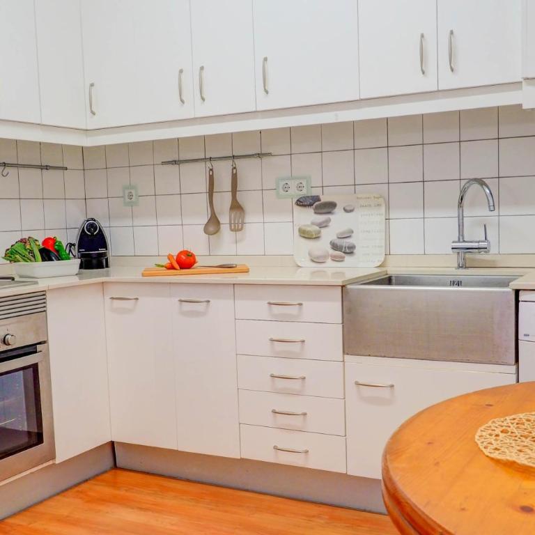 San Sebastian Apartment by Hello Homes Sitges - Apartamento de 2 dormitorios - 10