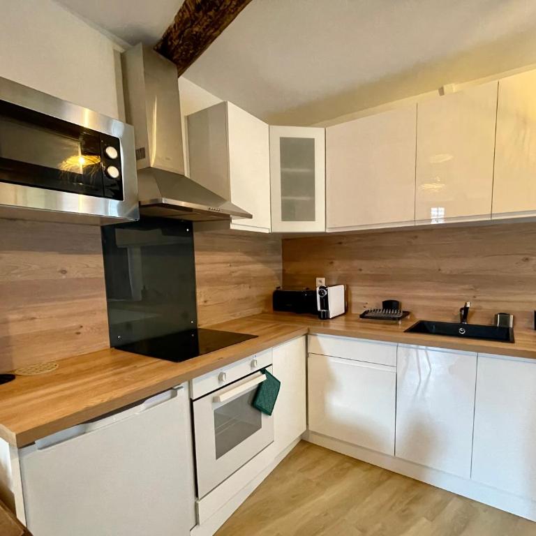 CHEZ FIFI - studio 28m2 - hyper centre - wifi - Studio Lit Queen-Size - 16