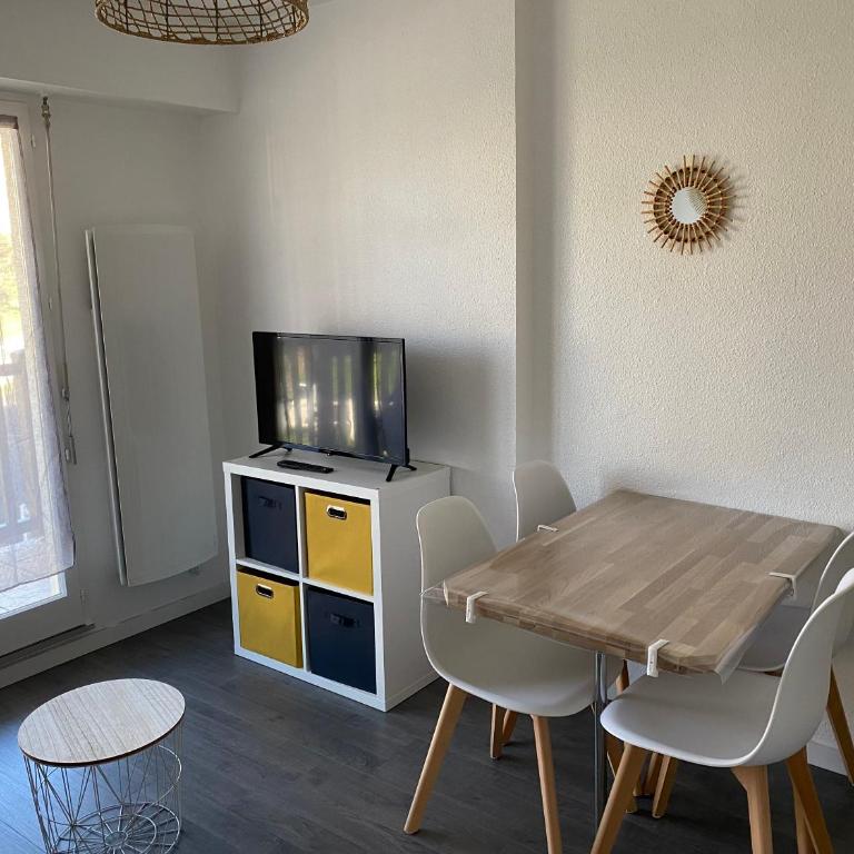 Cabourg T2 cosy avec accès direct plage - One-Bedroom Apartment - 7
