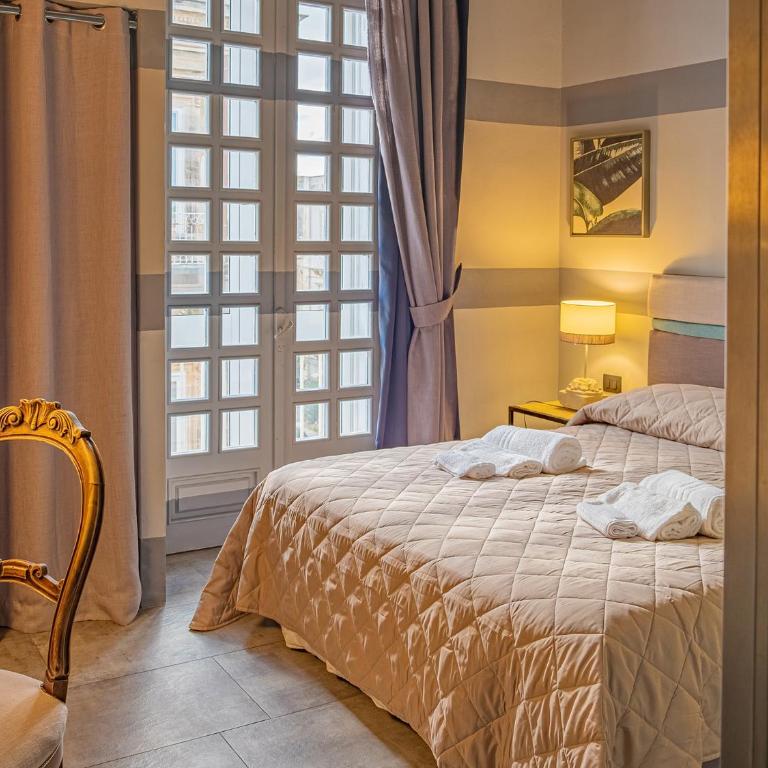 Design 4 Rooms - Camera Matrimoniale con Balcone - 6