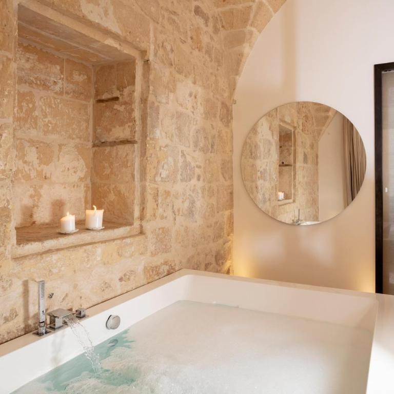Palazzo Sant'Anna Lecce - Suite Queen con Vasca Idromassaggio - 6