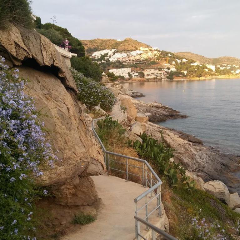 FONOLL MARÍ - ROSES FAR - Two-Bedroom Apartment - 12