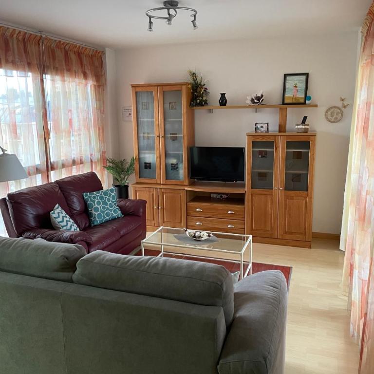 Peñas de Aia - Two-Bedroom Apartment - 11