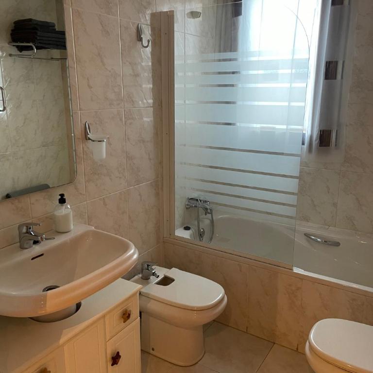 Peñas de Aia - Two-Bedroom Apartment - 13