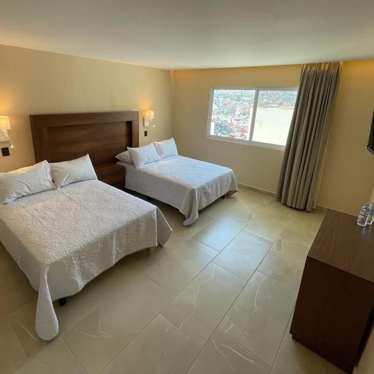 Hotel Balcón del Cielo - Superior Double Room with Two Double Beds - 1