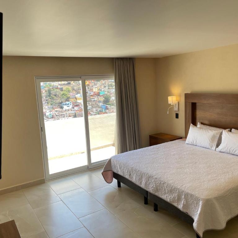 Hotel Balcón del Cielo - Superior Queen Room - 6