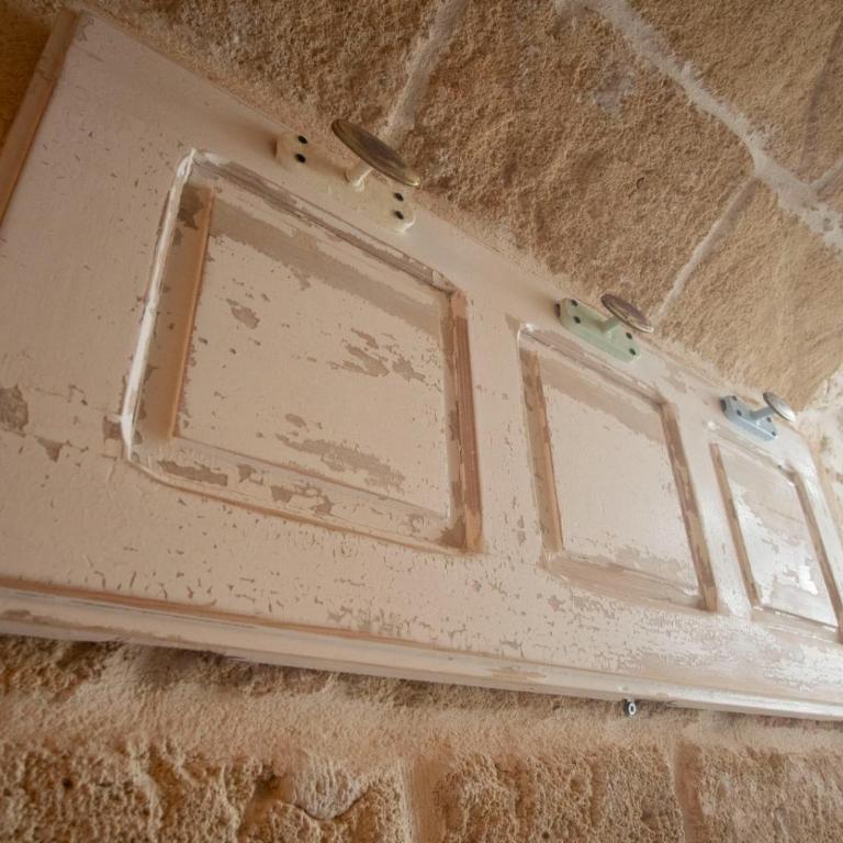 DOMUS CESARE - dimora storica totalmente in pietra nel cuore del centro storico con cabina doccia pietra in camera e zona relax esterna-historic residence entirely made of stone in the heart of the historic center with stone shower cabin in the room - Casa Vacanze - 33