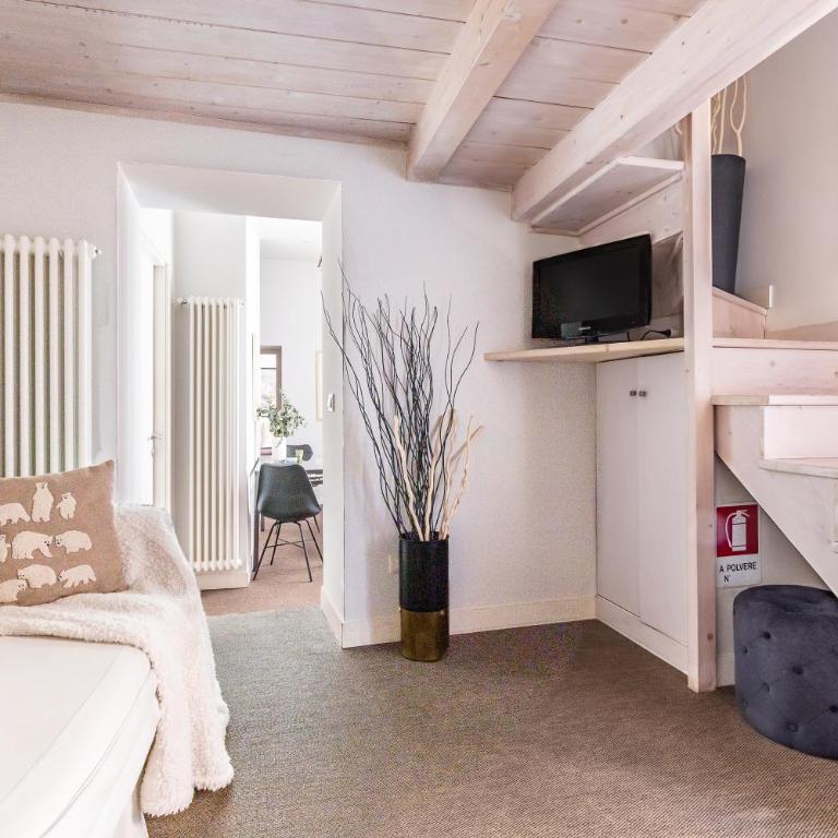 Monserrato Historical by Campo de' Fiori - Appartamento con 2 Camere da Letto - 8