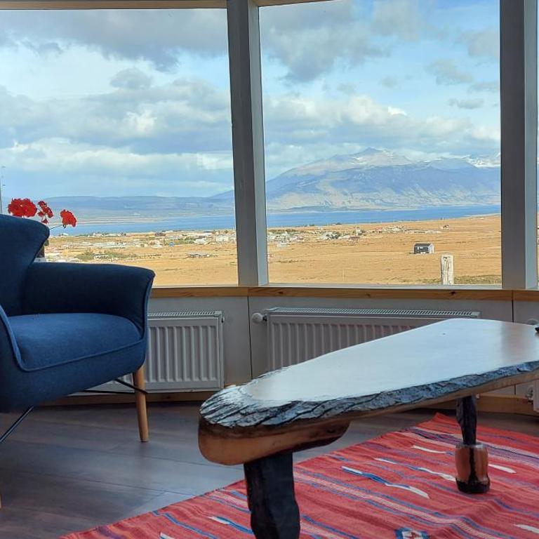 Dome with Stunning Glacier & Mountain Views - One-Bedroom Apartment - 14