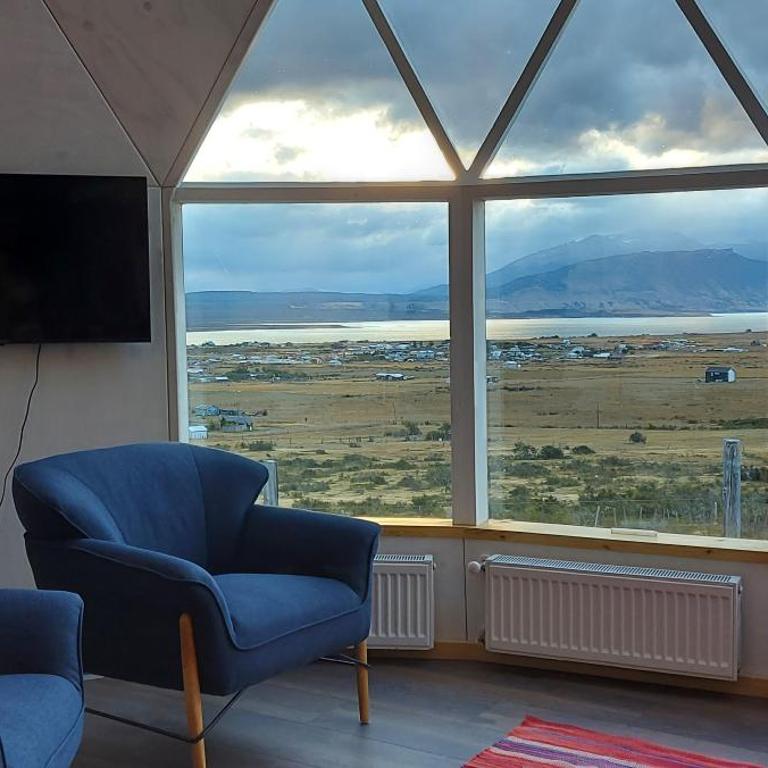 Dome with Stunning Glacier & Mountain Views - One-Bedroom Apartment - 15