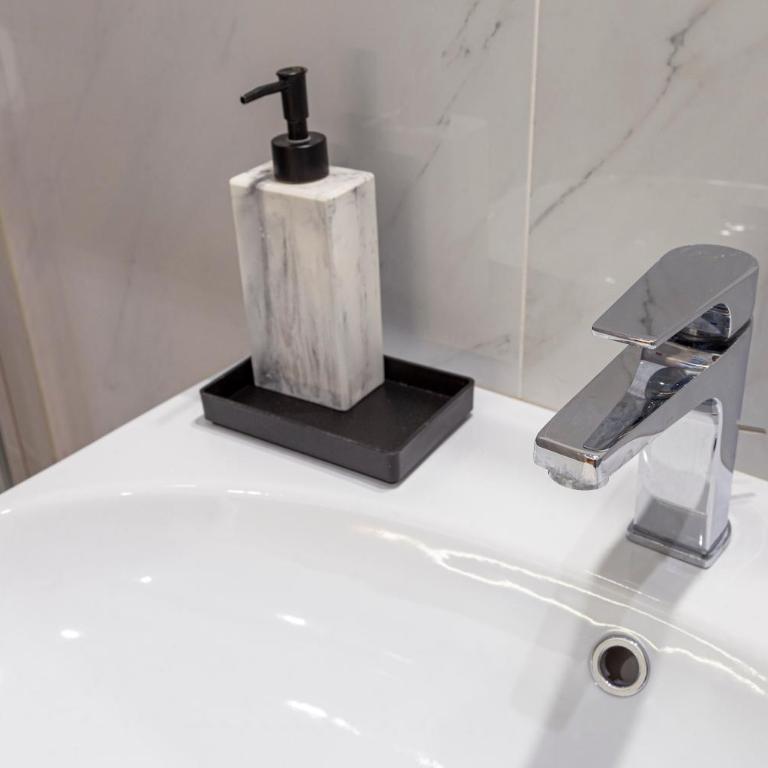 Amazing studio in the city center + WiFi - Appartamento con 1 Camera da Letto - 15