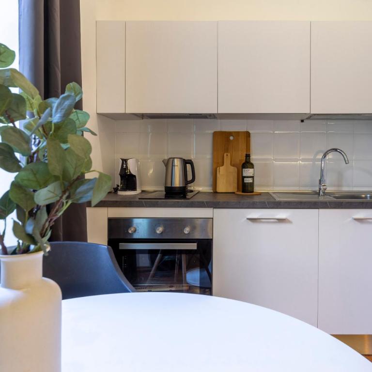 Amazing studio in the city center + WiFi - Appartamento con 1 Camera da Letto - 8