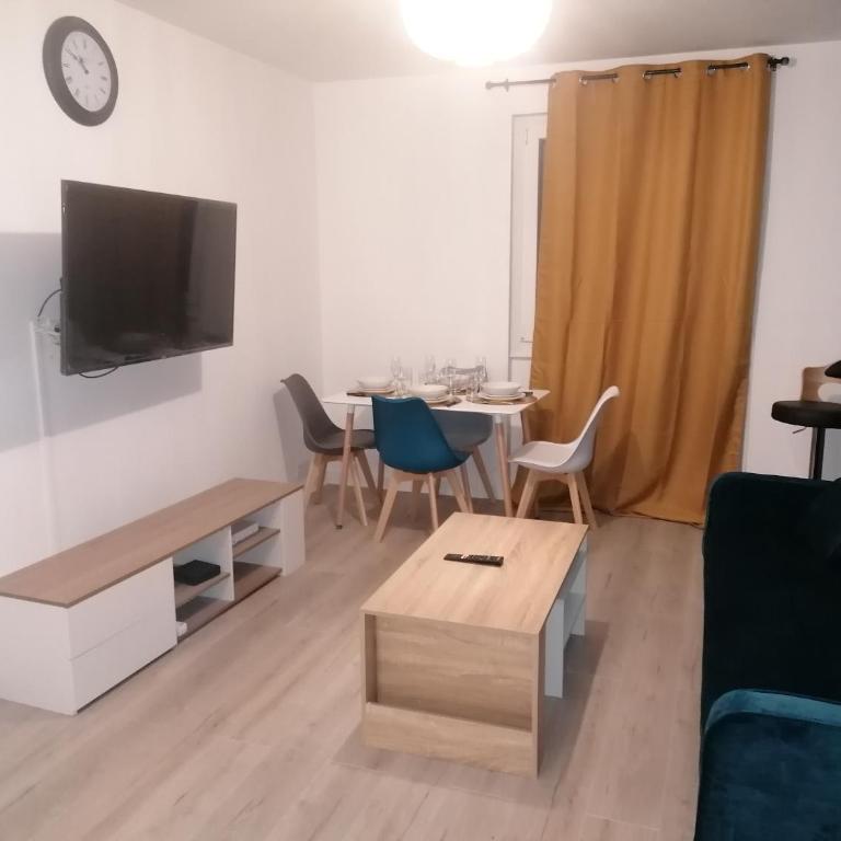 Hadriel Host - Appartamento con 3 Camere da Letto - 17