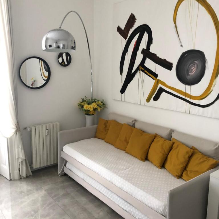 Casa Alberto da Giussano, elegante bilocale in centro con balcone sul parco - Appartamento con Balcone - 1