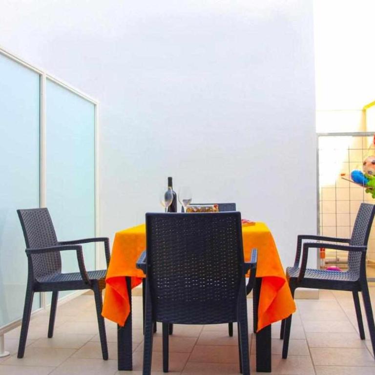 Lo Spioncino Apartments - Appartamento con Balcone - 7