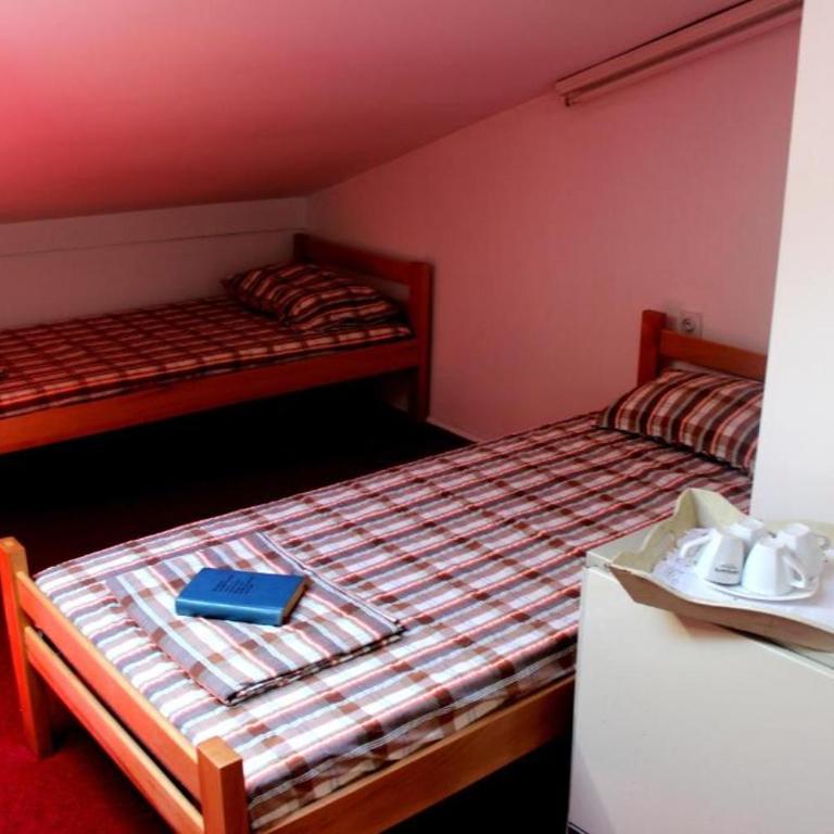 Belgrade Bicycle Hostel - Krevet za 1 Osobu u Mešovitoj Spavaonici - 8