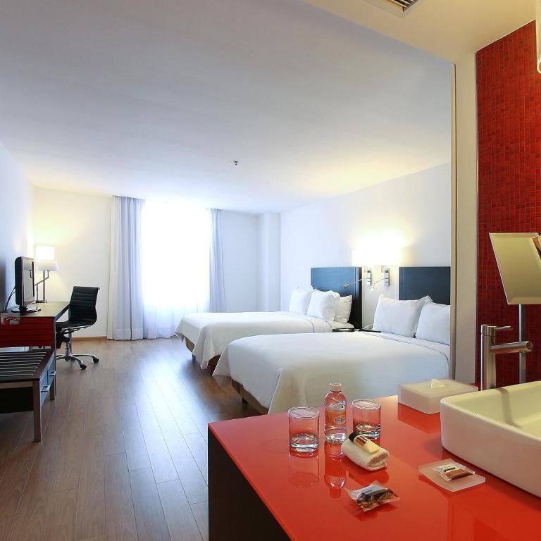 Fiesta Inn Express Naucalpan - Habitación Doble - 2 camas dobles - 4
