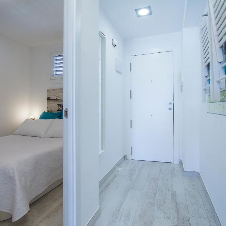 PRIMERISIMA LINEA DE PLAYA - CULLERA BAHIA DE LOS NARANJOS I - One-Bedroom Apartment - 13
