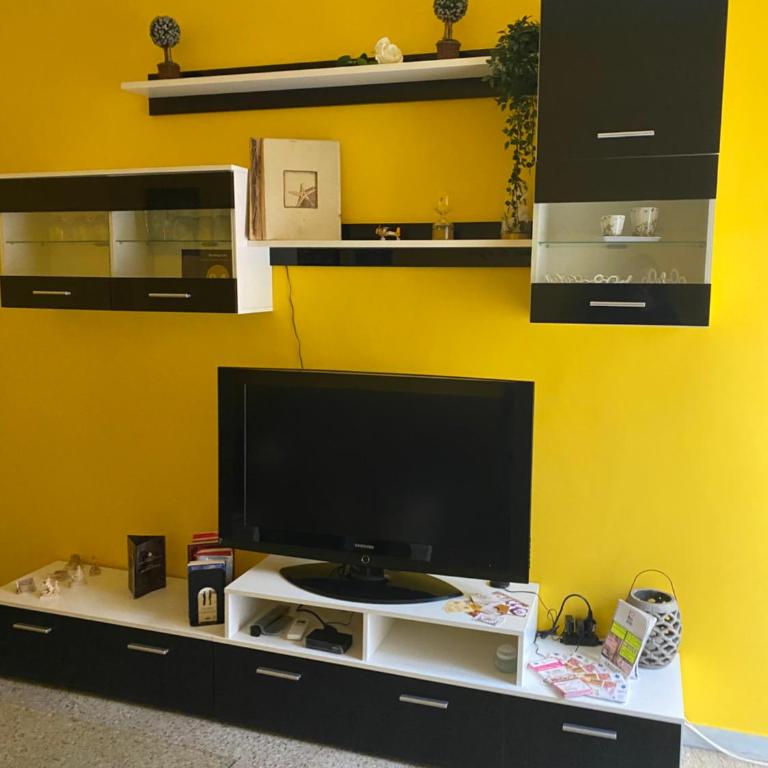 RomAmoR - Two-Bedroom Apartment - 11