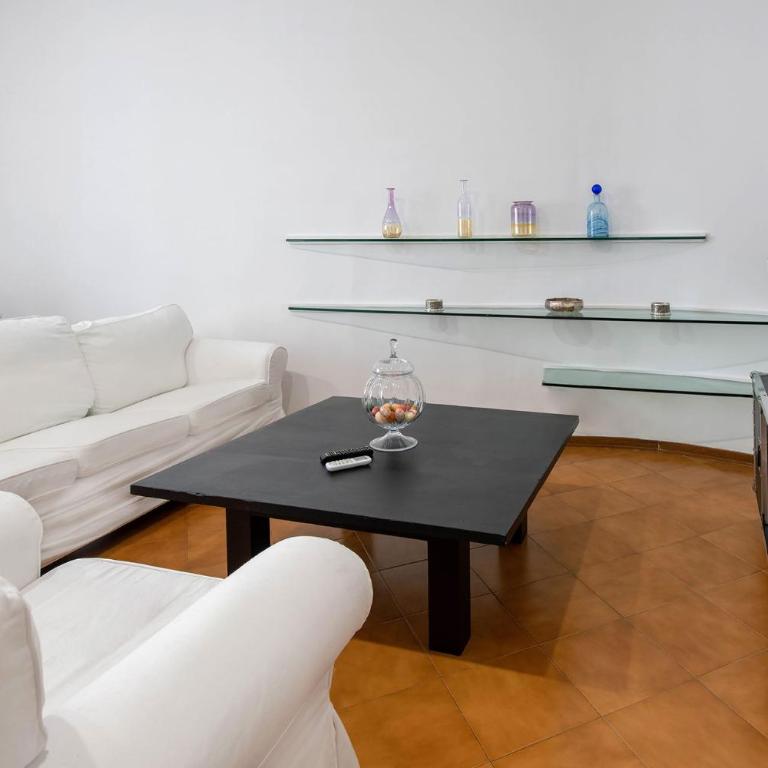 Apartment Alan - Two-Bedroom Apartment - 1