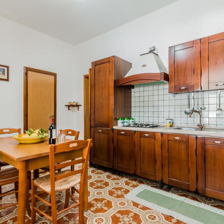 Terre di mare near the sandy beach with pool, parking & wifi - Casa con 5 Camere da Letto - 42