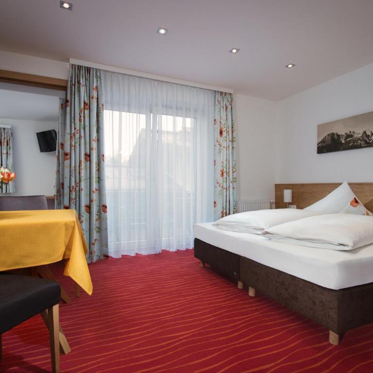 Hotel Resch - Familienzimmer (2 Erwachsene + 2 Kinder) - 2