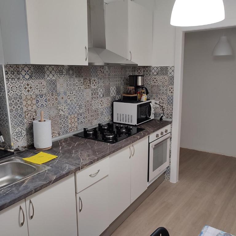 APARTAMENTO RECIEN REFORMADO EN EL CENTRO DE VILAGARCÍA DE AROUSA. - Apartamento de 3 dormitorios - 9