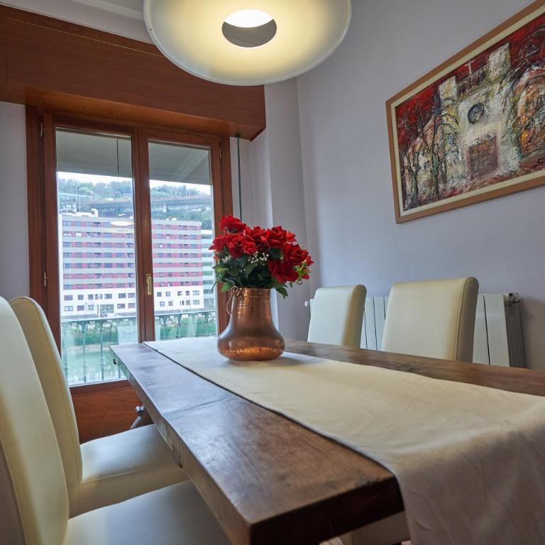 Apartamento BIO Exclusivo con mirador en Bilbao y aparcamiento público gratuito - Two-Bedroom Apartment - 36