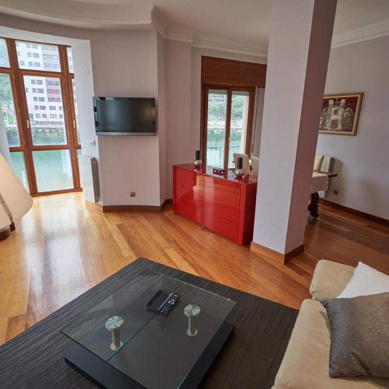 Apartamento BIO Exclusivo con mirador en Bilbao y aparcamiento público gratuito - Two-Bedroom Apartment - 27