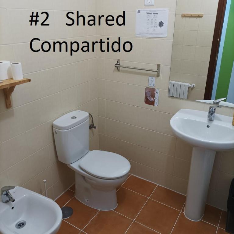 ArArAt Hostel - Habitación Doble Estándar con ducha - 14