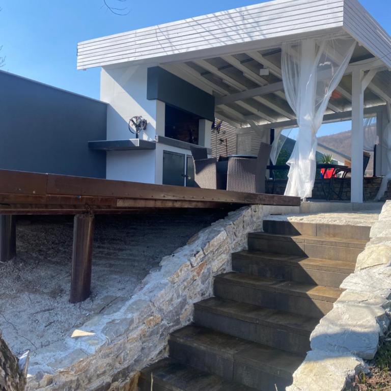 River Luxury House - Three-Bedroom Villa - 37
