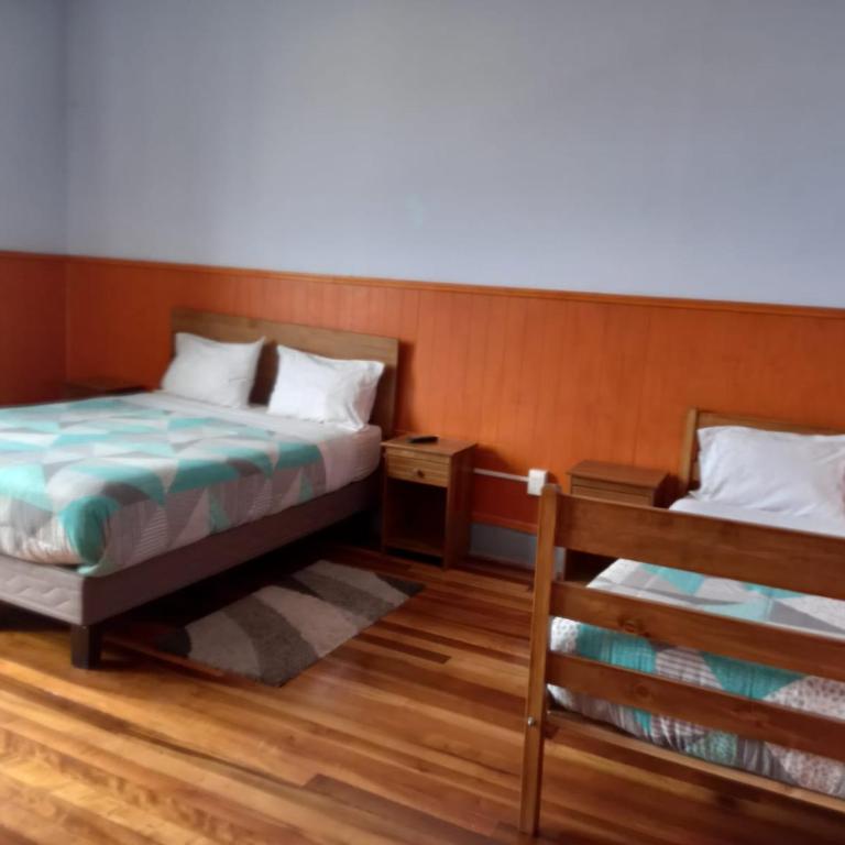 Hostal Capricho de Carlitos - Double Room with Private External Bathroom - 9