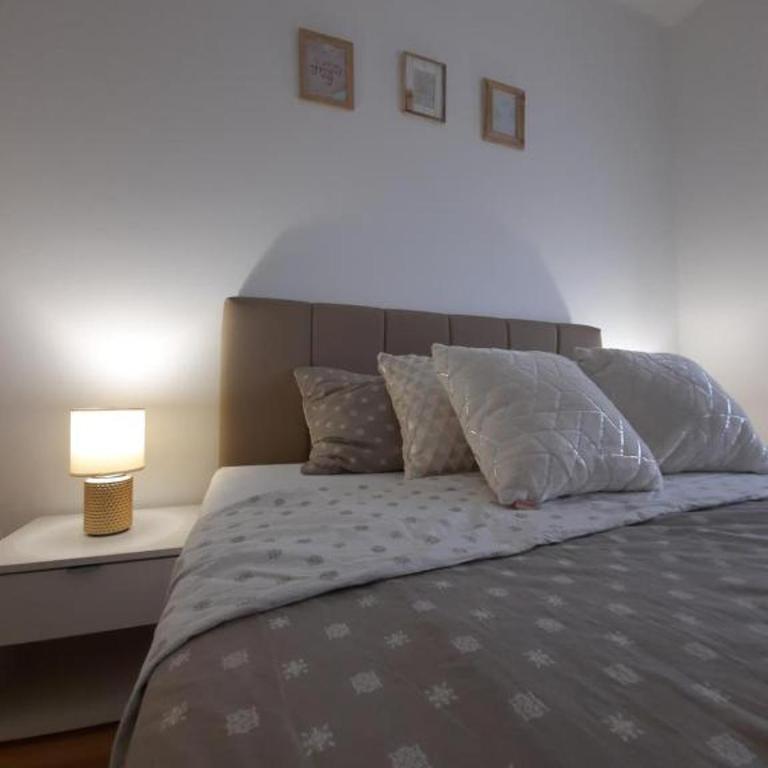 Lux Natural - One-Bedroom Apartment - 32