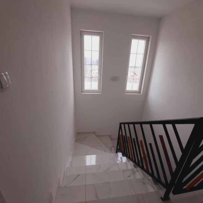 Lux Natural - One-Bedroom Apartment - 14