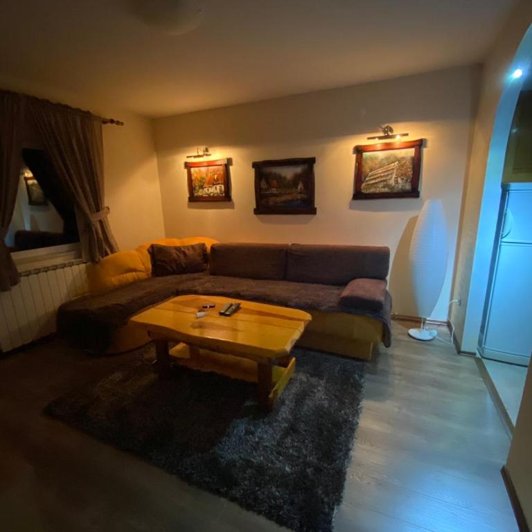 Holiday Homes Durmitorski Gaj - Kuća sa 4 Spavaće Sobe - 7
