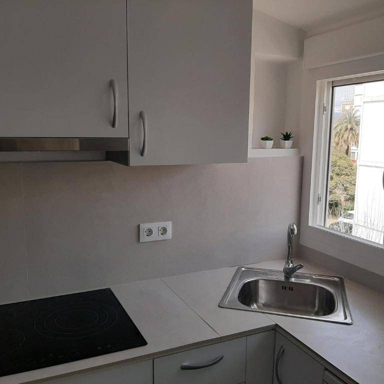 PLAZA ANDALUCIA APARTMENT -A 10min caminando del Puente Romano - Apartment mit 3 Schlafzimmern - 95