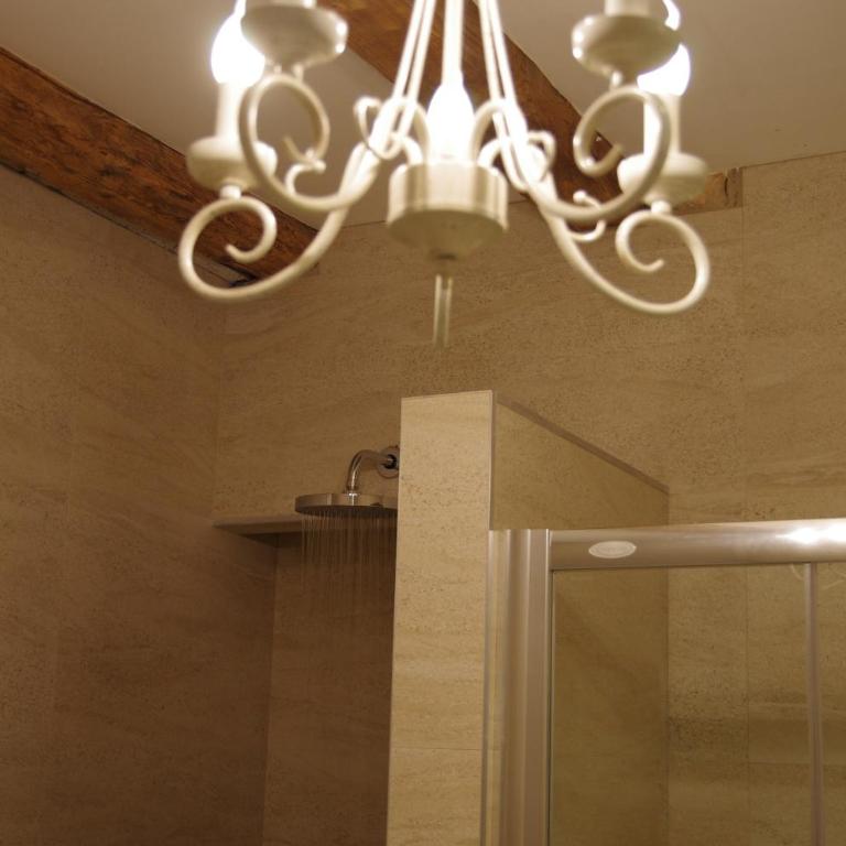 Apartments and Rooms Teona - Apartman sa 2 Spavaće Sobe, Terasom i Pogledom na More - 3