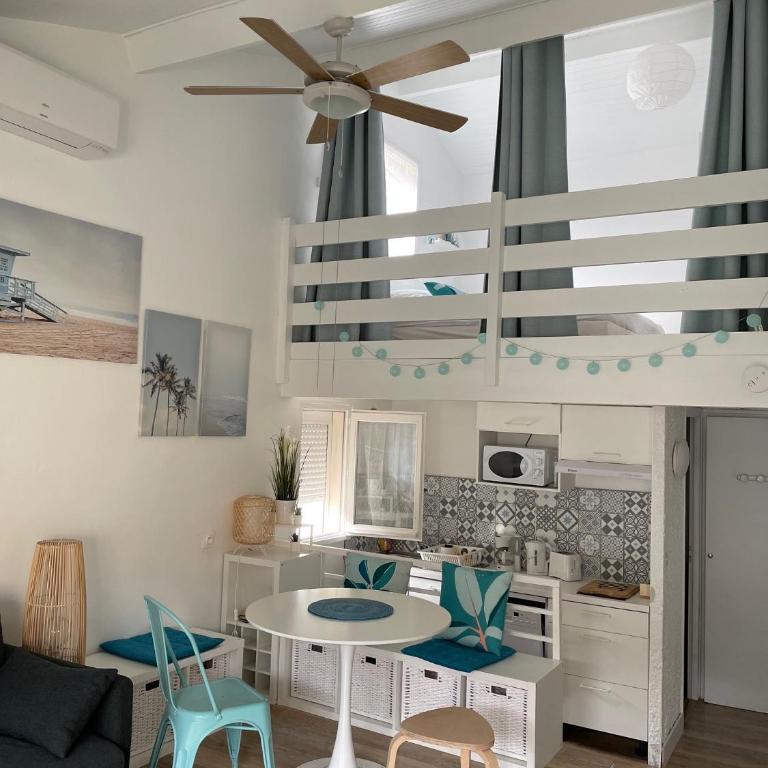 Maison à 300m de la plage, quartier calme - Maison 1 Chambre - 4