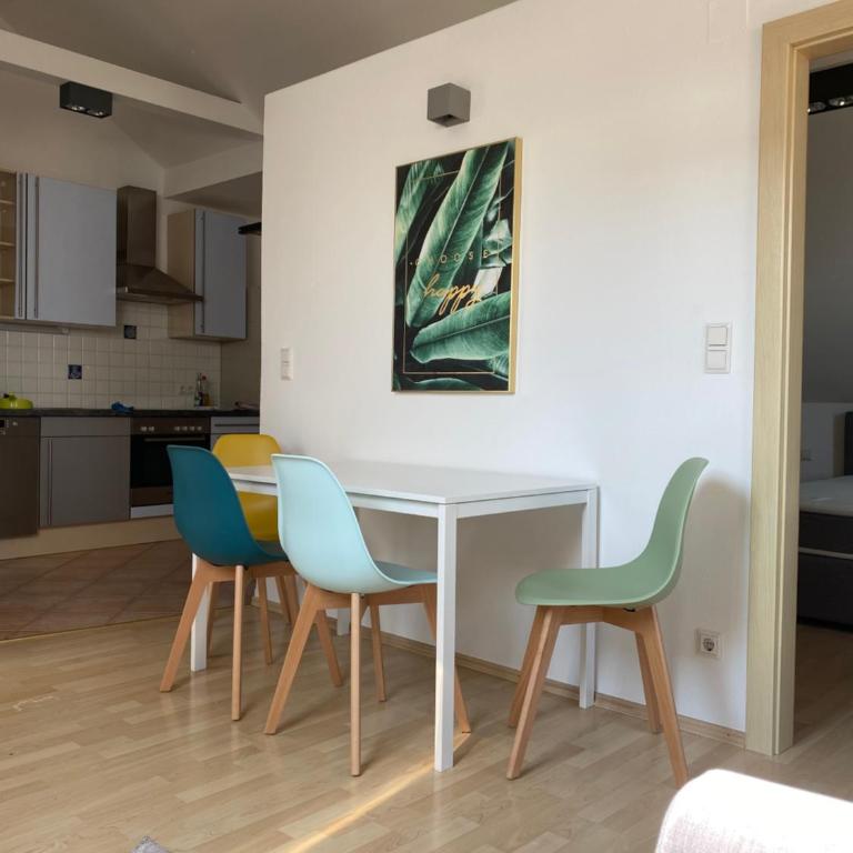 Das Bergl - Modernes Apartment mit Bergblick & Balkon nahe Wörthersee - Apartment mit Blick auf die Berge - 5