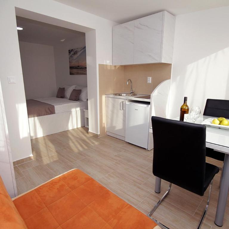 Apartments Residence Dj - Deluxe Double Studio - 28