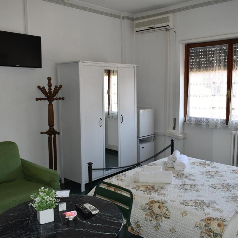 B&B La Cubanina - Camera Quadrupla con Bagno Privato Esterno - 5