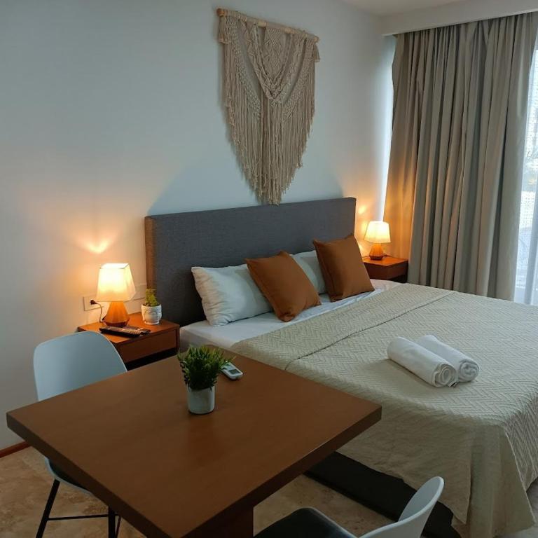 Suites calle 38 - Estudio Deluxe con cama grande - 33