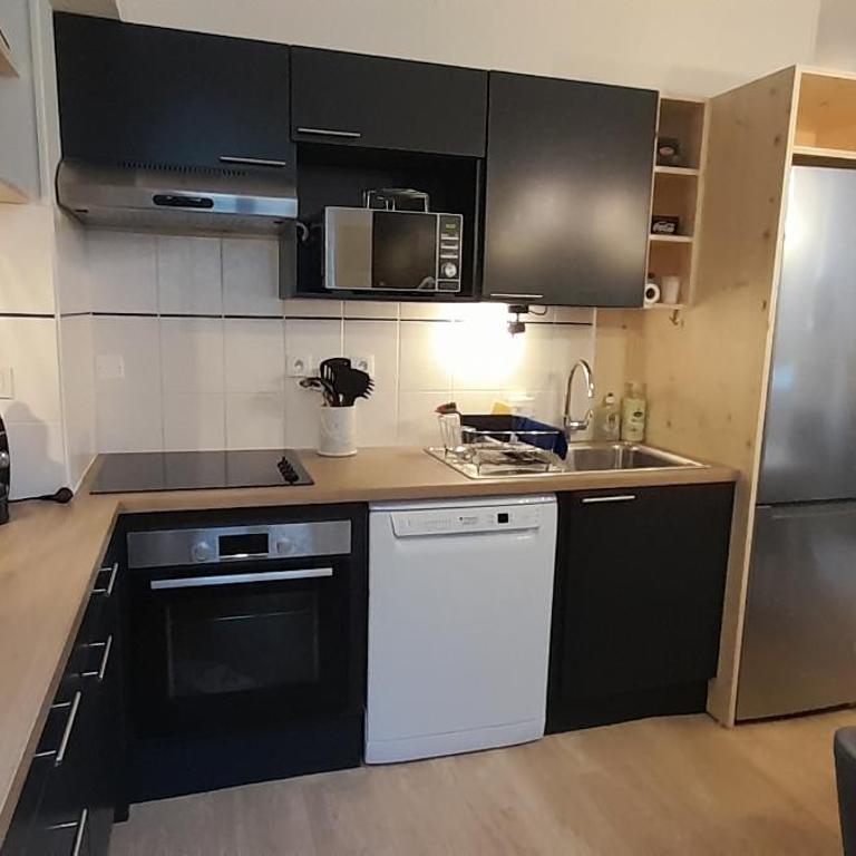 Très bel appartement T3 HYPER CENTRE ENTIEREMENT RENOVE EN 2022 - Appartement 2 Chambres - 20